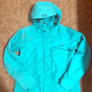 Women’s Oakley ski jacket